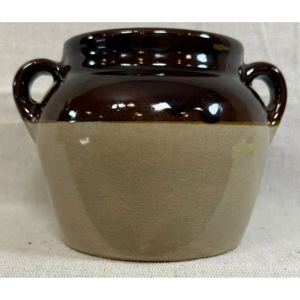 Western Stoneware Maple Leaf Bean Pot Vintage Brown Tan Two Tone Crock 4in